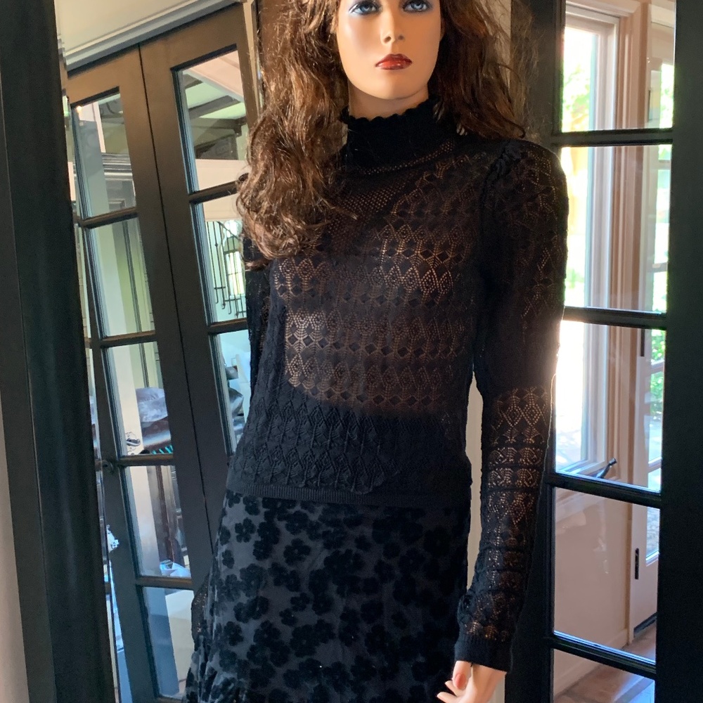 Zara Women's Thin Knitted Stylish Sleeved Top